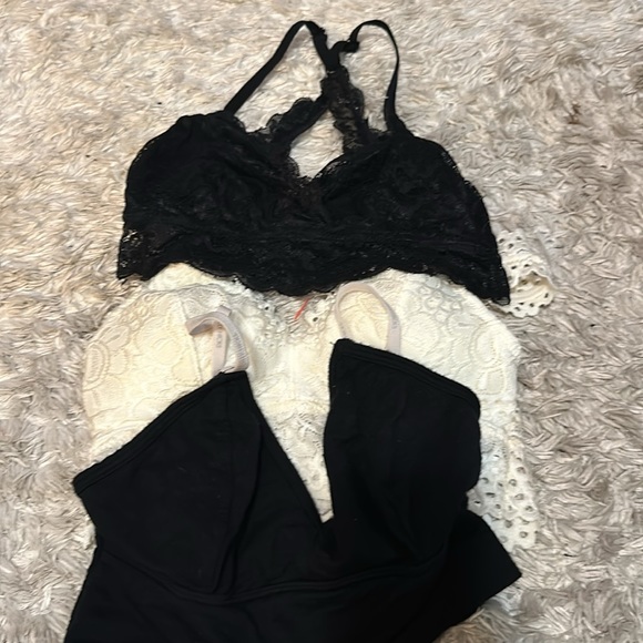 3 under garment tops - Picture 4 of 4